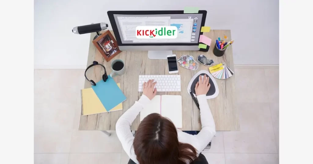 ¿Kickidler necesita internet para funcionar?