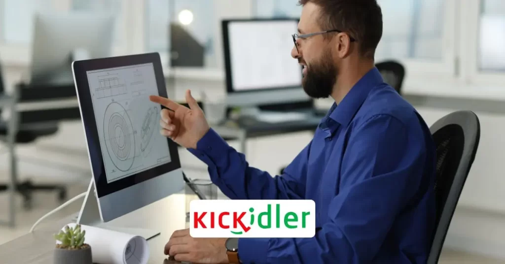 ¿Se necesita un técnico especializado para instalar Kickidler?