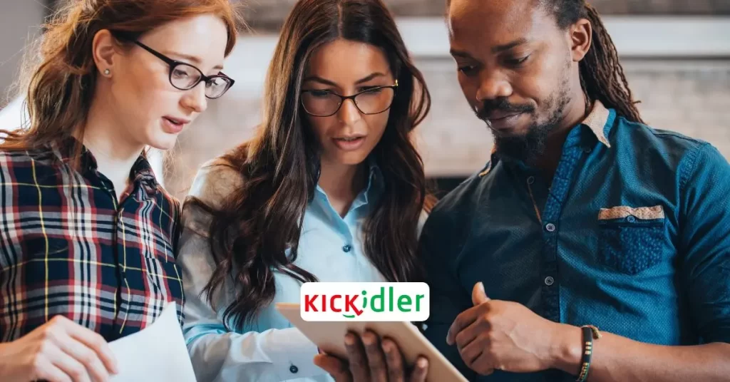 Software de supervisión de empleados: beneficios y riesgos en trabajos administrativos